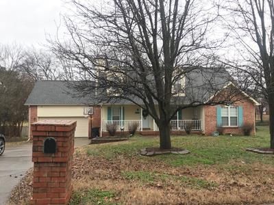 2319 Crown Hill Dr, Murfreesboro, TN 37129