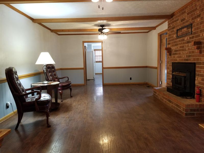 102 Stark Knob Rd, Hendersonville, TN 37075