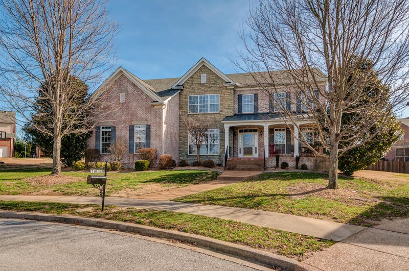 1104 Lyon Ct, Franklin, TN 37067