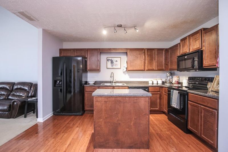 4928 Laura Jeanne Blvd, Murfreesboro, TN 37129