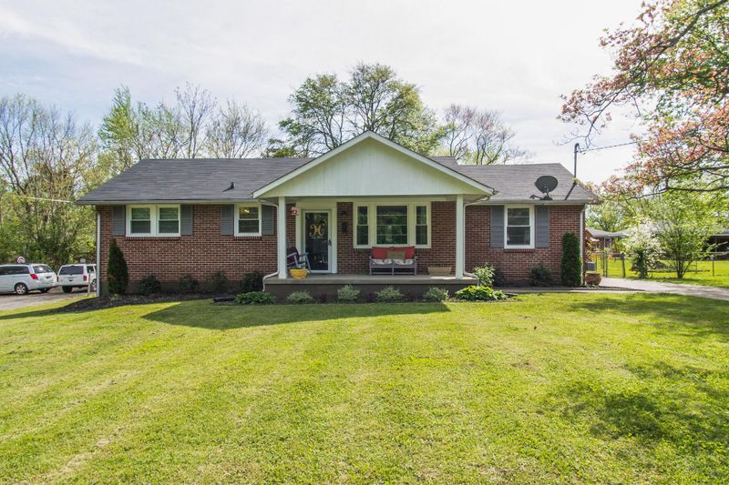 1011 Neilson Ct, Murfreesboro, TN 37129