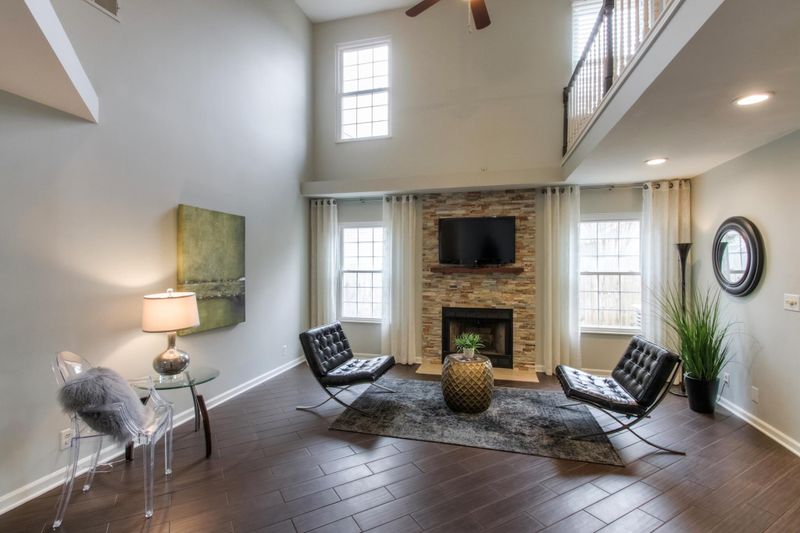 2009 Apollo Dr, Franklin, TN 37069