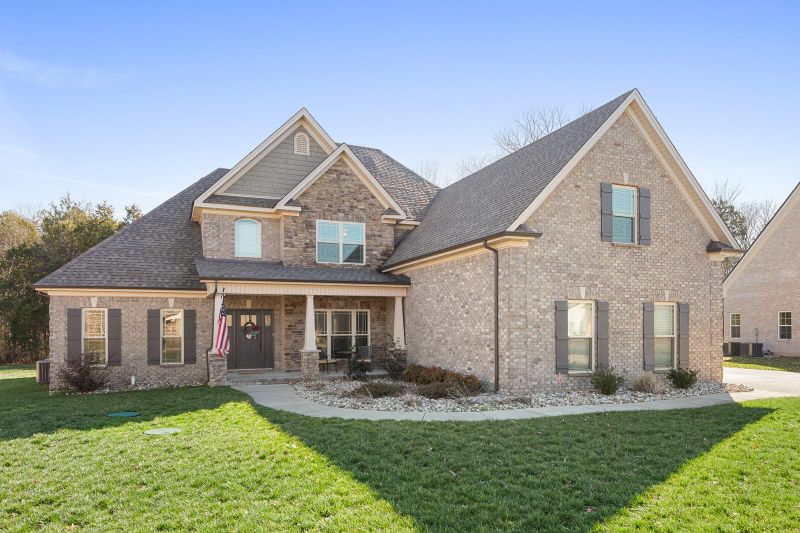 8017 Shelly Plum Dr, Murfreesboro, TN 37128