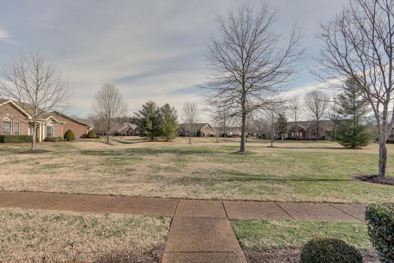 6013 Sunrise Cir, Franklin, TN 37067