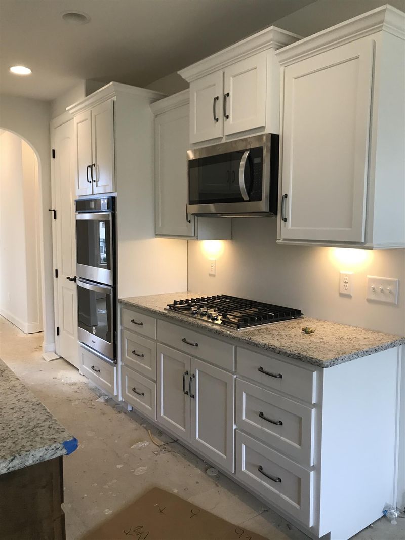 2020 Hawkwell Cir, Hendersonville, TN 37075