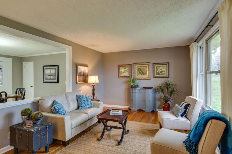 108 Freshrun Dr, Hendersonville, TN 37075