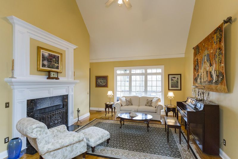 545 Ploughmans Bend Dr, Franklin, TN 37064