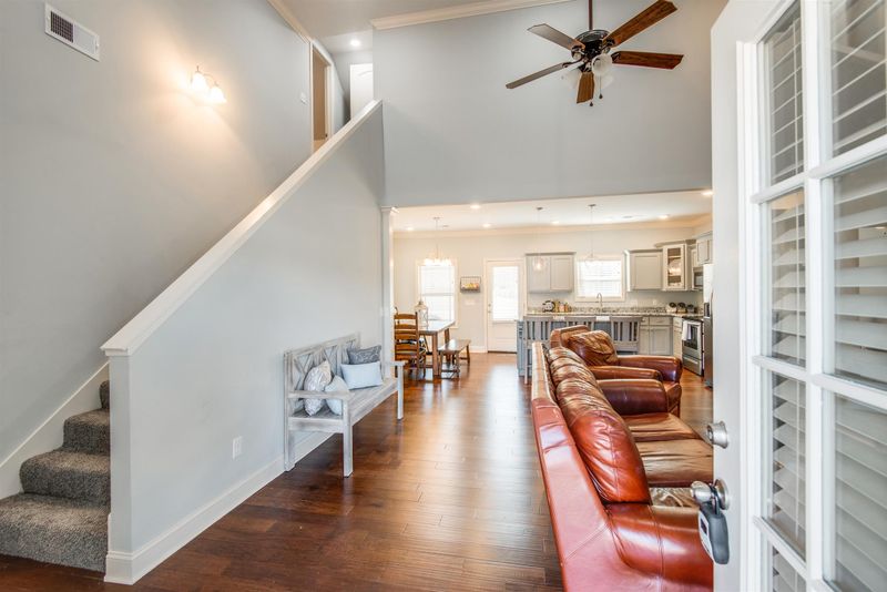 110 Wagners Way, White Bluff, TN 37187