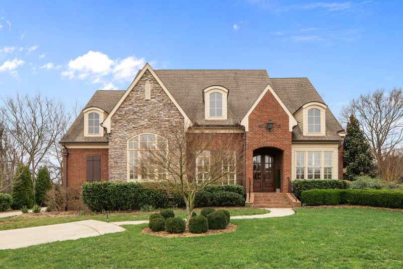 2227 Grey Cliff Dr, Franklin, TN 37064