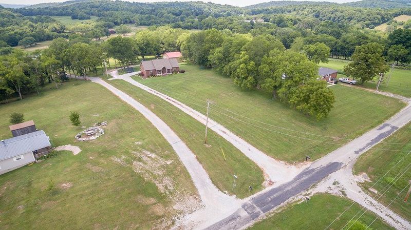 72 Vantrease Rd, Brush Creek, TN 38547