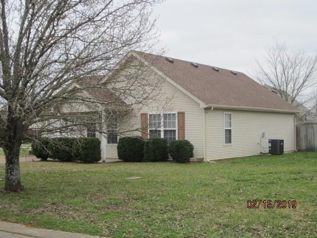 2705 Windwalker Ct, Murfreesboro, TN 37128