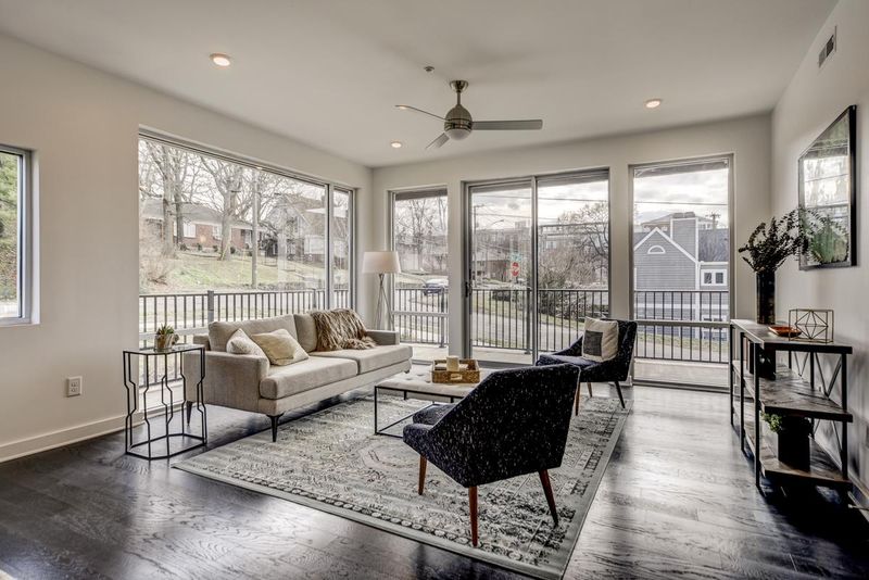 3116 West End Circle #109, Nashville, TN 37203