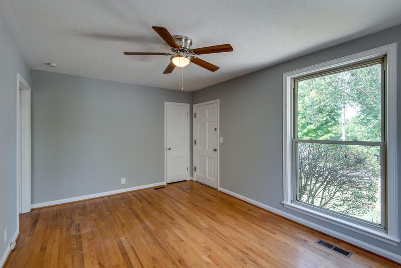 5419 Oakmont Cir, Nashville, TN 37209