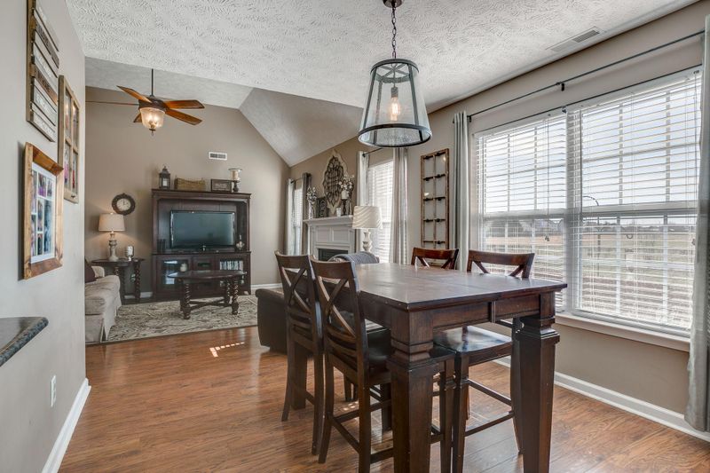 115 Emma Ct, Murfreesboro, TN 37128