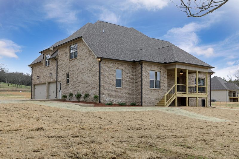 1720 Dillon Rd, Milton, TN 37118