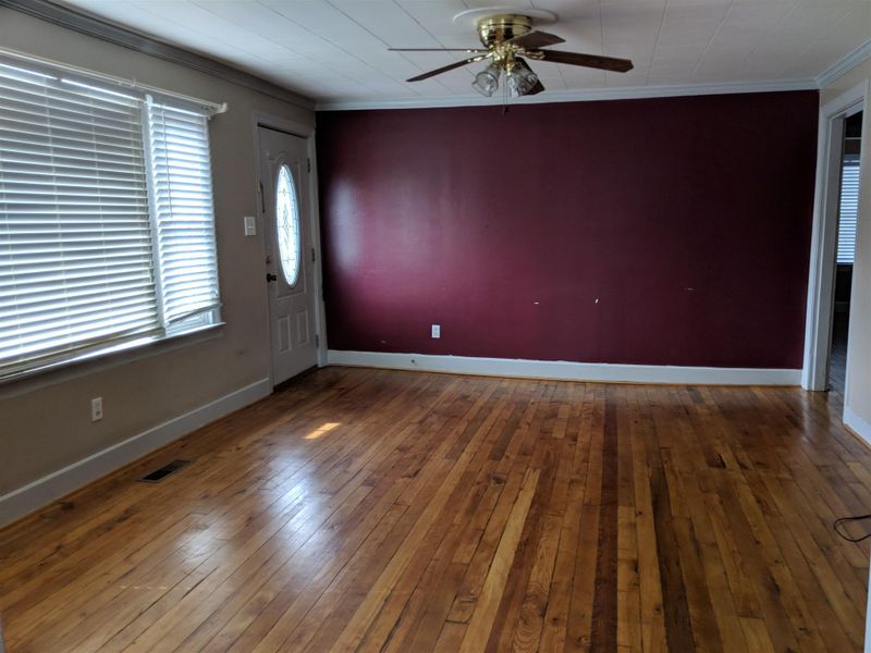 622 Peachtree St, Murfreesboro, TN 37129