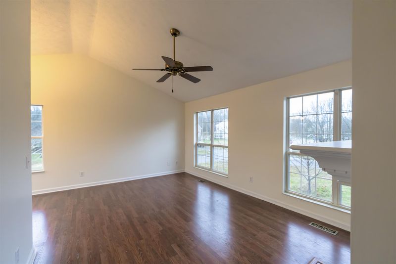 213 Fairfield Dr, Smyrna, TN 37167
