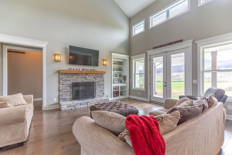 2043 Kennedy Creek Rd, Auburntown, TN 37016