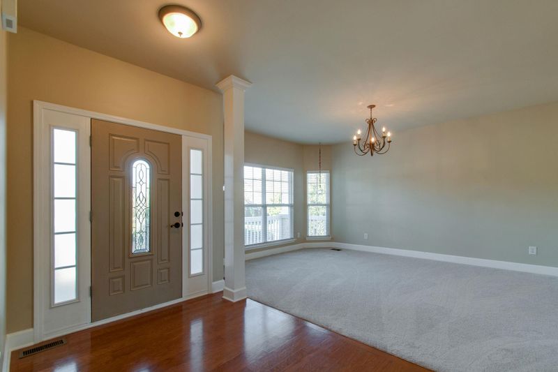 7516 Watervale Dr, Nashville, TN 37221
