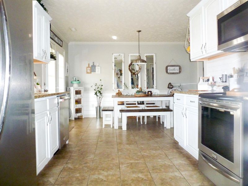 5045 Tricia Pl, Murfreesboro, TN 37129