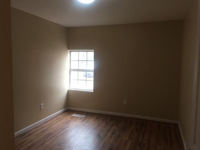 312 S Bilbro Ave, Murfreesboro, TN 37130