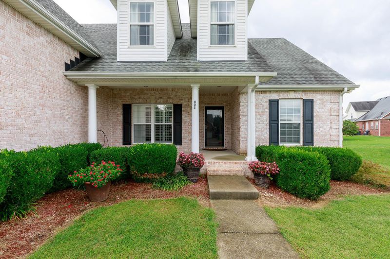 805 Renaissance Ave, Murfreesboro, TN 37129