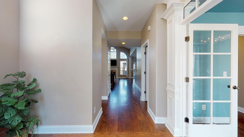 7016 Stone Run Dr, Nashville, TN 37211