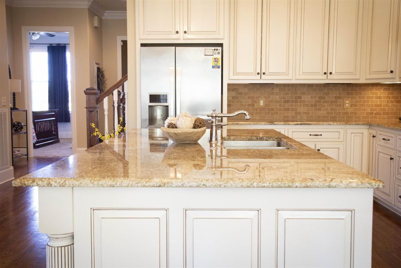 602 River Birch Dr, Murfreesboro, TN 37130