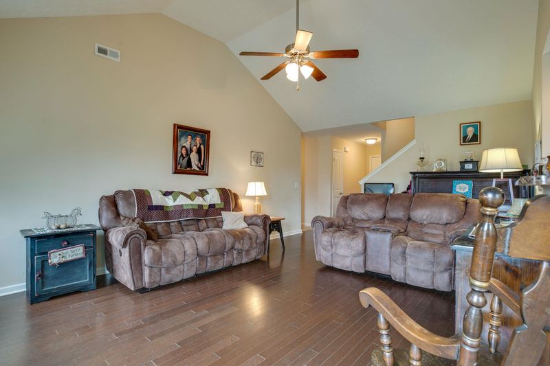 1026 Shallow Water Way, Murfreesboro, TN 37127