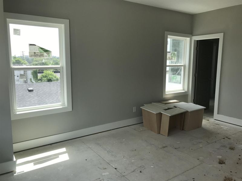 525B Weakley Ave, Nashville, TN 37207
