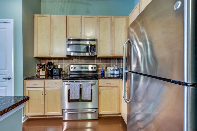3000 Vanderbilt Pl Apt 131 #131, Nashville, TN 37212