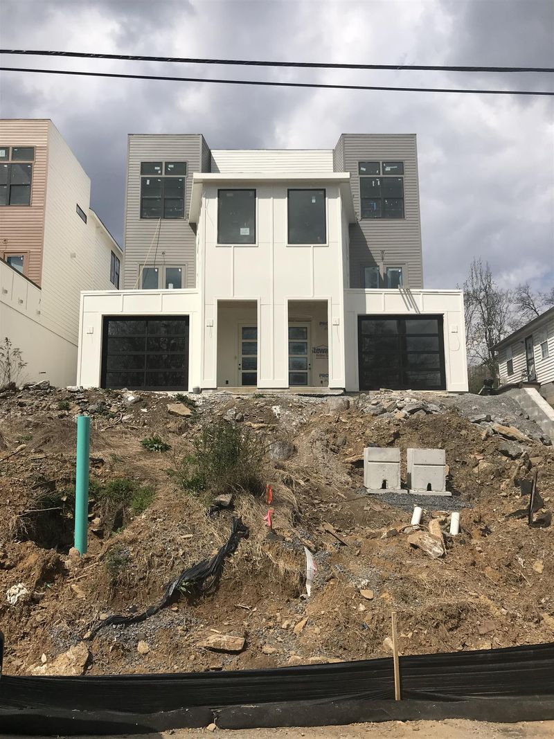 1104A Cecilia Ave, Nashville, TN 37208