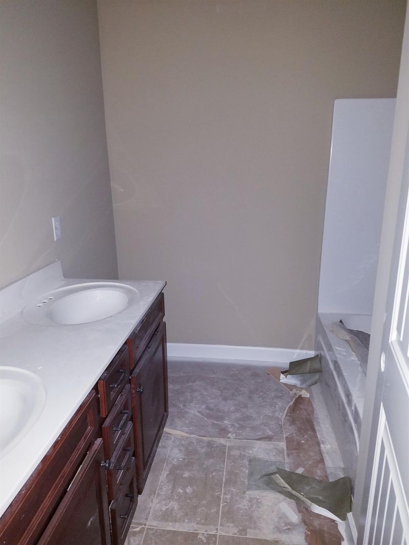 2506 E Main D3, Murfreesboro, TN 37127