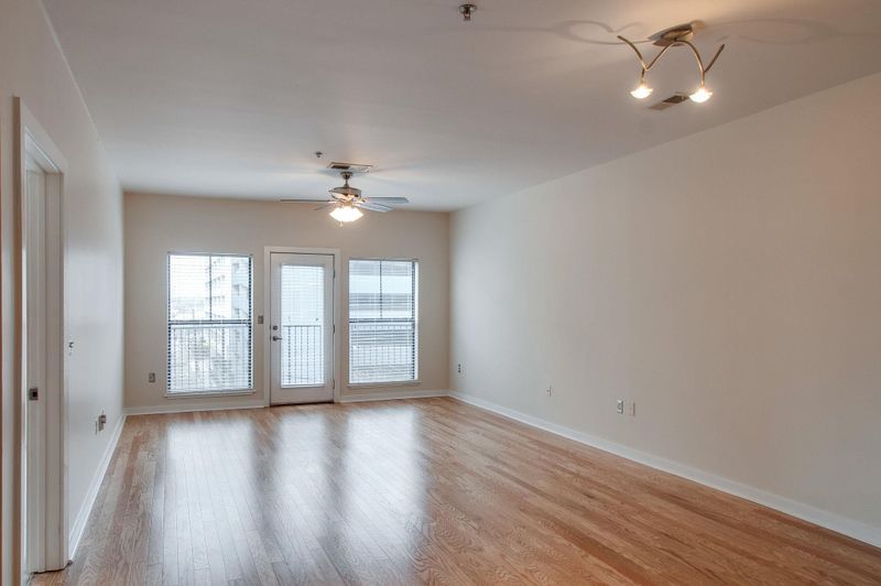 1803 Broadway Unit 402, Nashville, TN 37212