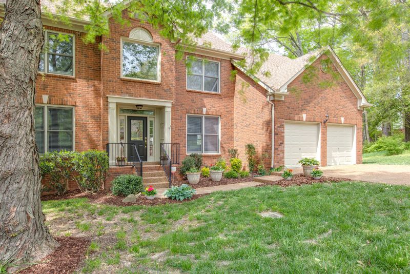 305 Gainsway Ct, Franklin, TN 37069