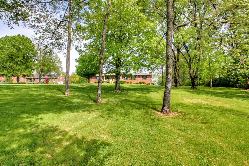 1785 S Mt Juliet Rd, Mount Juliet, TN 37122