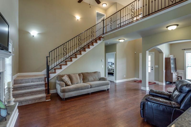 2017 Via Francesco Ct, Spring Hill, TN 37174