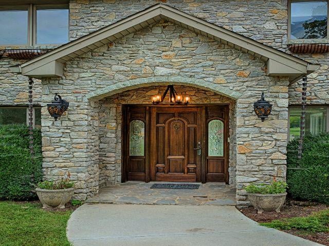 114 Walnut Dr, Hendersonville, TN 37075