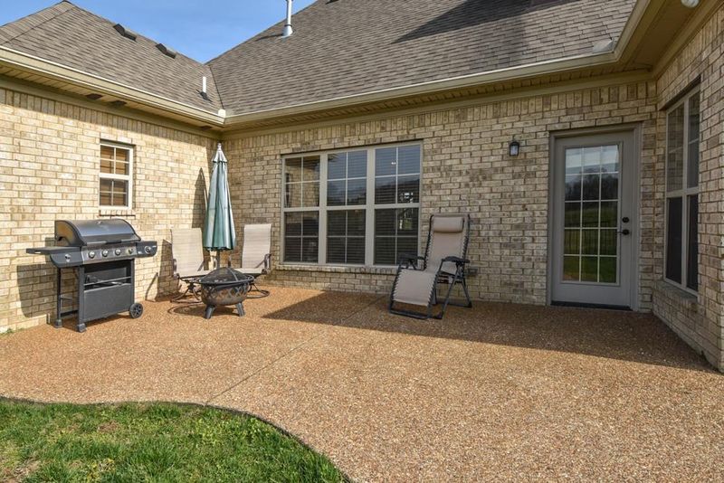 112 Drayton Downs, Hendersonville, TN 37075