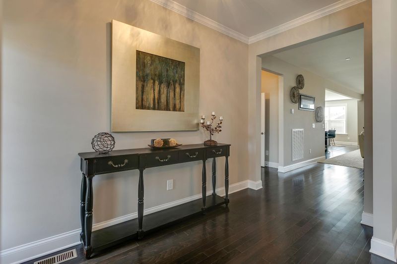 1258 Fallsworth Dr, Nolensville, TN 37135