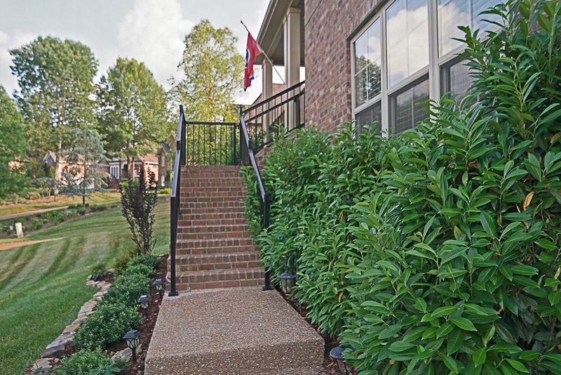 108 Kinwood Ct, Hendersonville, TN 37075