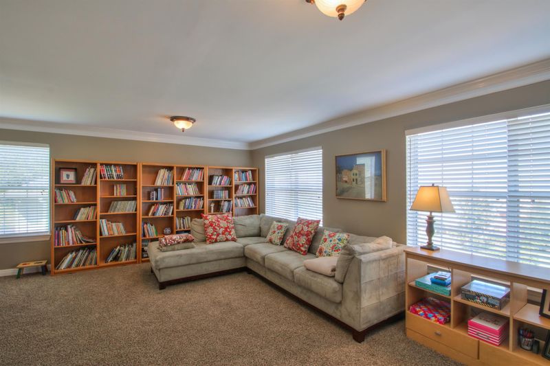 327 Freedom Dr, Franklin, TN 37067