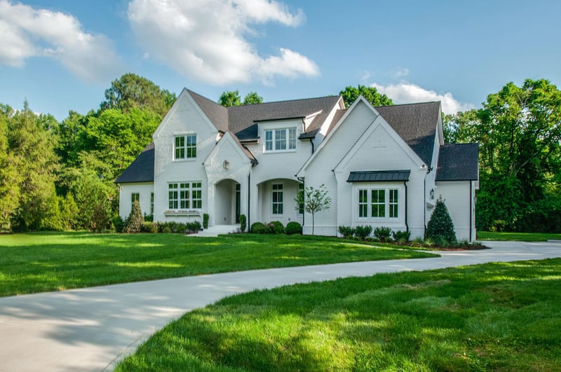 935 Van Leer Dr, Nashville, TN 37220