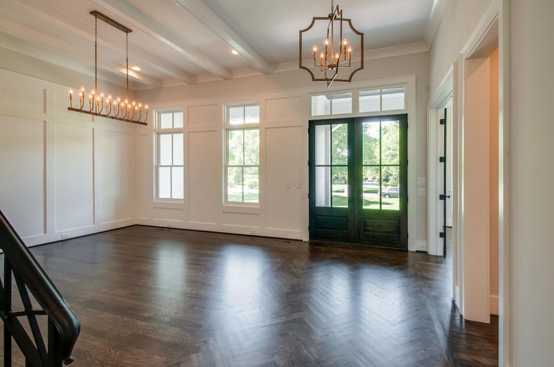 935 Van Leer Dr, Nashville, TN 37220