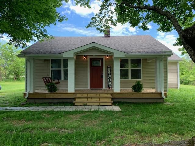 4068 Buck Matthews Rd, Columbia, TN 38401
