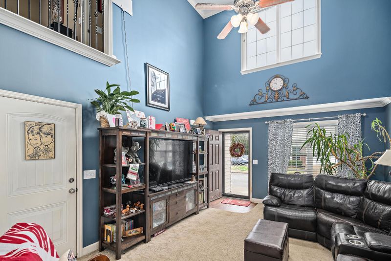 4221 Aurora Cir, Murfreesboro, TN 37127