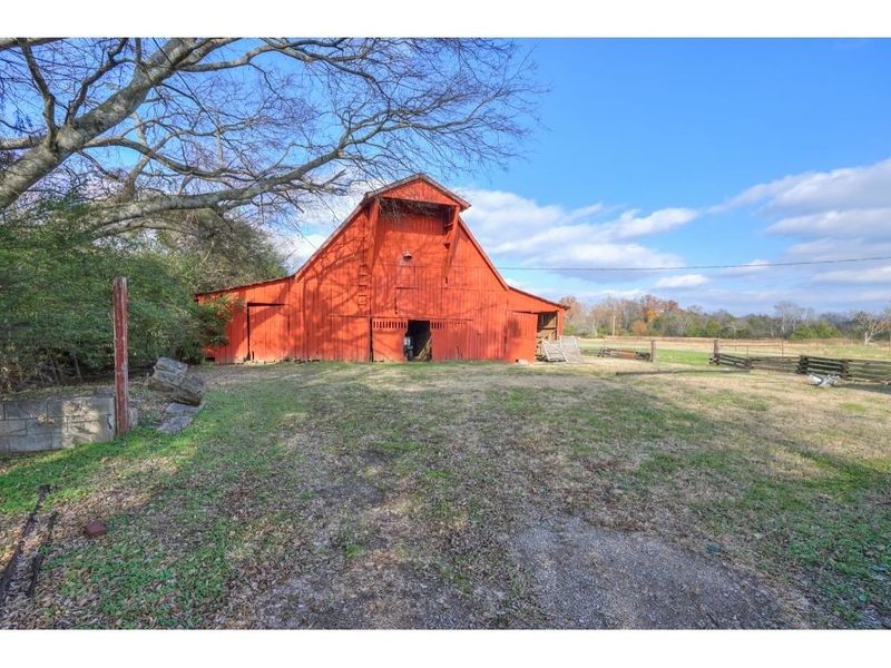 2903 E Main St, Murfreesboro, TN 37127