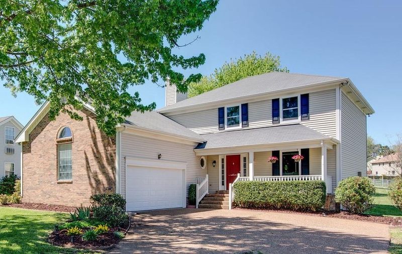 517 Overview Ln, Franklin, TN 37064