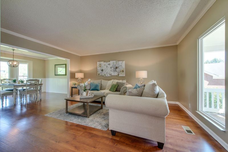 517 Overview Ln, Franklin, TN 37064