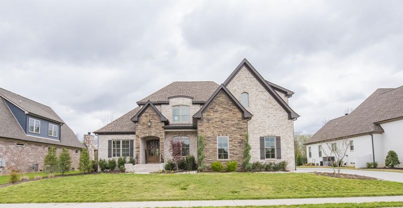 1111 Julian Way, Murfreesboro, TN 37128